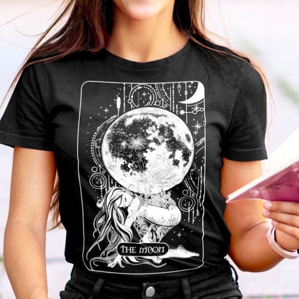 Black T-Shirt Tarot Card The Moon Unisex Shirt